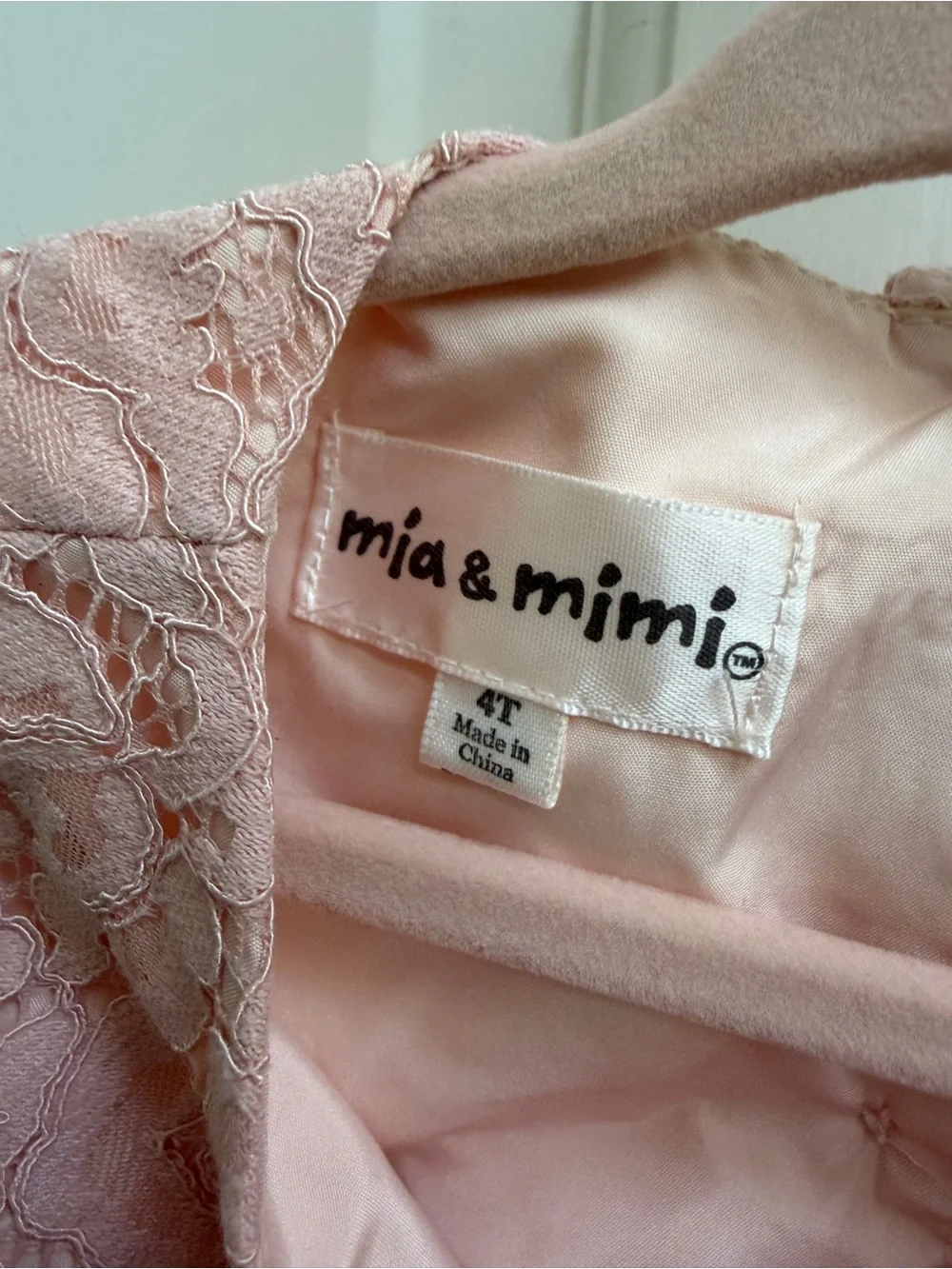 NWOT Mia & Mimi Girls 4T Pink Lace Tulle Sleeveless Formal Dress Gold Waist Trim